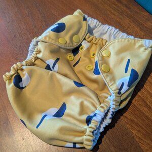 Esembly Outer Diaper Cover (Size 2) -Blue/Yellow Pattern